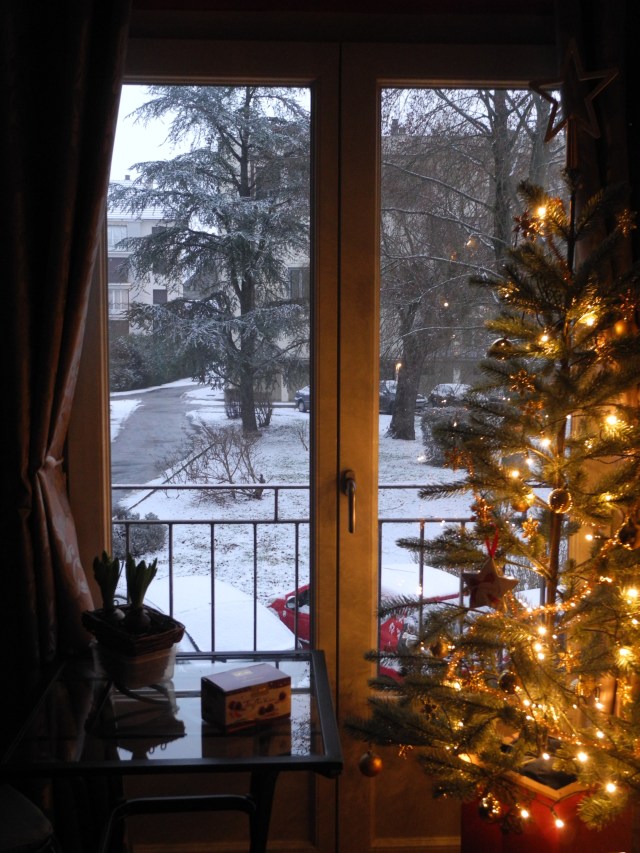 109. 31st Dec, first snow!