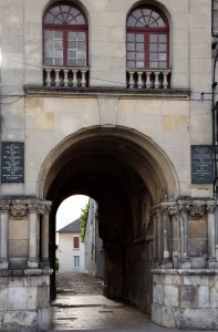 282. The Dom de Charlemaine