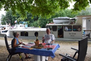 126. Dinner with Pam & Davem Chàlons-en-Champagne, 8th August