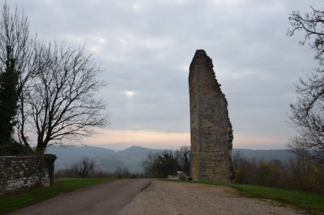 22. Chateau ruin, Toullouse le Chateau